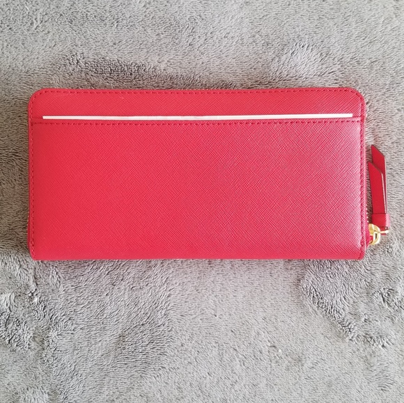 NWT Kate Spade Large Continental Zip Wallet Red - Picture 2 of 7